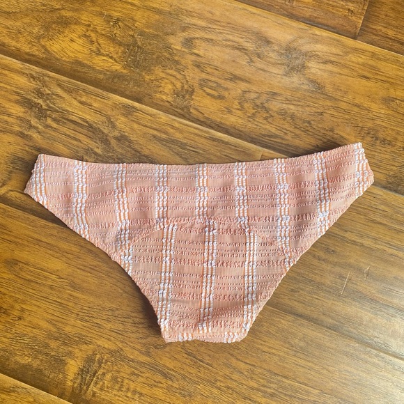 Lisa Marie Fernandez Leandra bikini - Picture 8 of 10